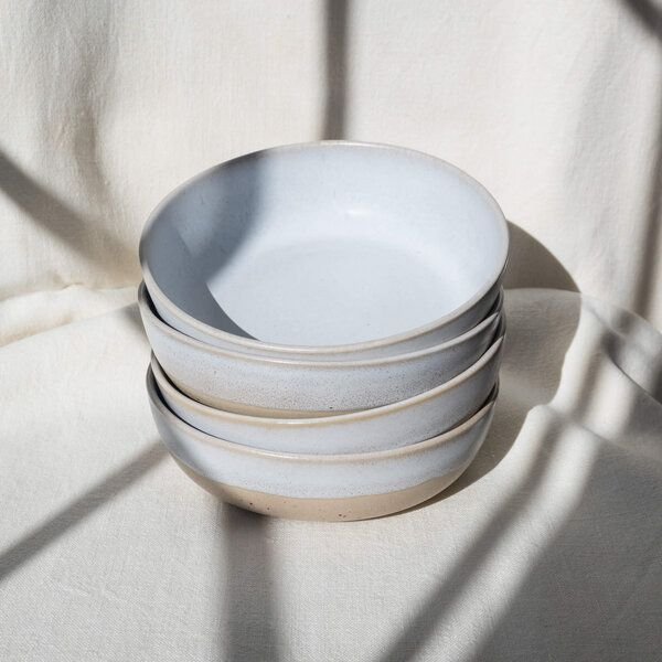 EDDA stoneware Handgemachte Steingut Schale Aalina - Weiß und Beige (ø 18 x 4,5 cm)