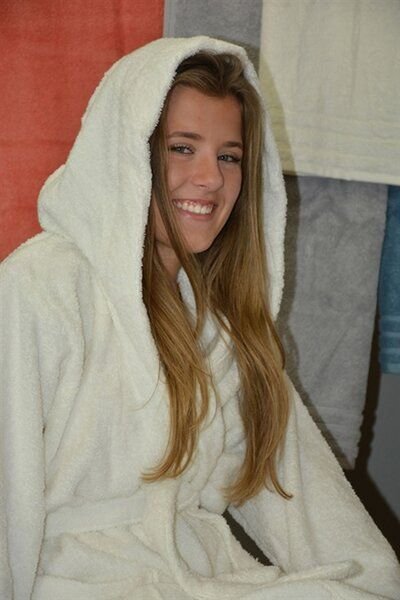 A&R Textile Bademantel Morgenmantel Frottee Bio Baumwolle Robezz® Wellness Spa Fällt sehr groß aus
