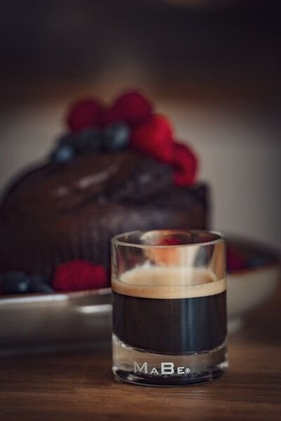 MaBe Espresso Glas - Upcycling aus der Miniatur Spirituosen Flasche