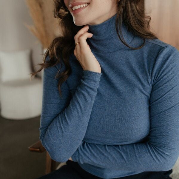 NORDLICHT Geripptes Rollkragenshirt Dana