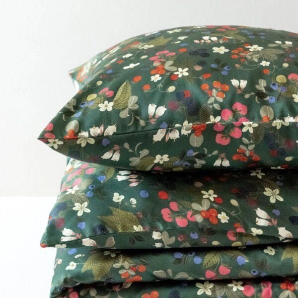 Lesen - Design-Bettwäsche Nachhaltiges Bettwäsche-Set aus 100% BIO-Baumwollsatin - Waldfrüchte