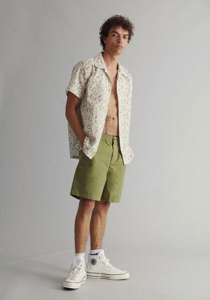 Thumbnail - Komodo Shorts aus Bio-Baumwolle Modell: Mario