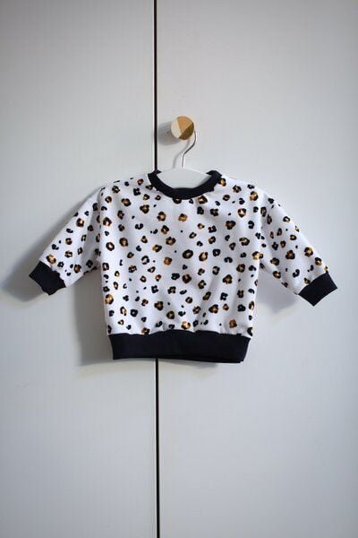Thumbnail - Baby Sweat Pullover *Leo* Bio Baumwolle | NoniKids Berlin