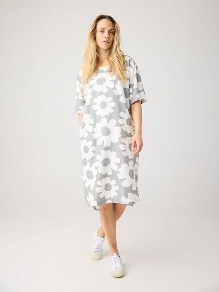 Thumbnail - KnowledgeCotton Apparel T-Shirt-Kleid mit Flower-Print aus Bio-Leinenmix