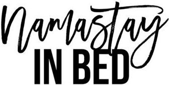 Photocircle Poster / Leinwandbild - Namastay in Bed No7