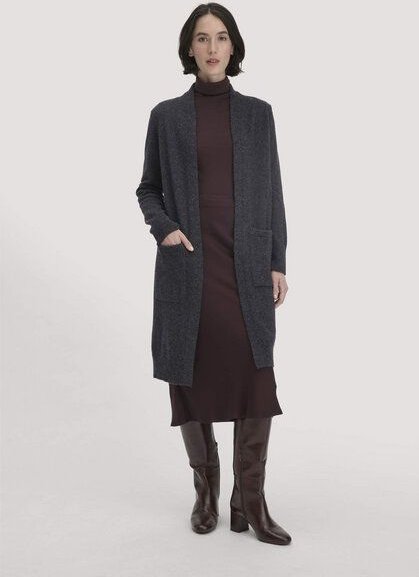 hessnatur Strick Jacke Relaxed aus Bio-Schurwolle mit Bio-Baumwolle