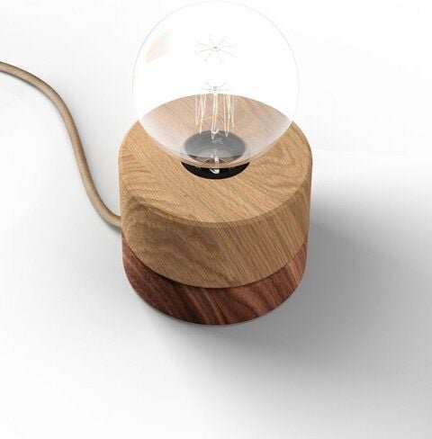 ALMUT von Wildheim Tischlampe Eichenholz angesagte Pastelltöne skandinavisches Design