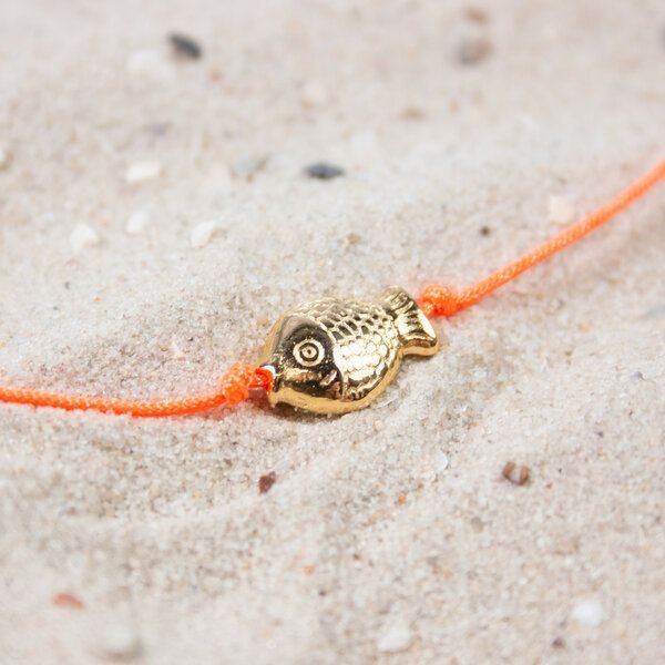 Bow & Hummingbird Armband auf Karte - Fisch - Gegen den Strom