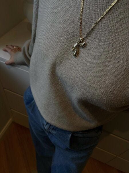 noemvri fashion label Kettenanhänger Carrie