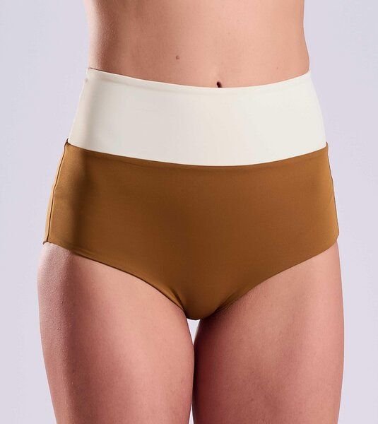 MYMARINI Wendbare Surfshorts mit Shape-Effect aus ECONYL