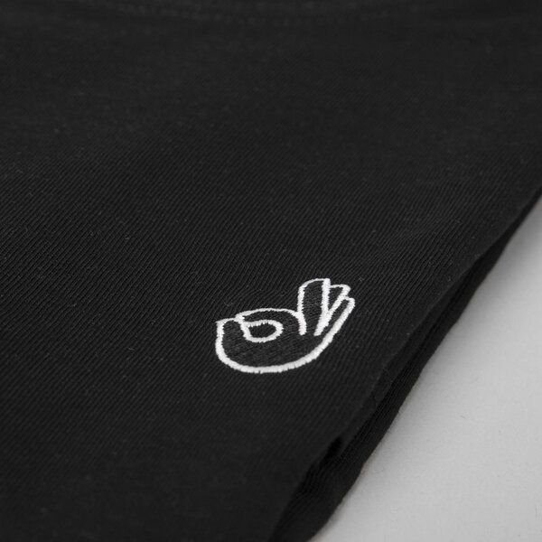 Fyngers Unisex T-Shirt aus Biobaumwolle - Modell OK mit gestickter Veredelung