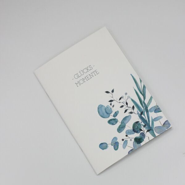 Fines Papeterie Notizheft Din A5 mit handgezeichneten Motiven aus Naturpapier