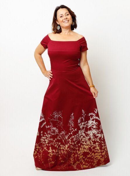 Peaces.bio - handbedruckte Biomode Abendkleid Rankenzauber in Beere