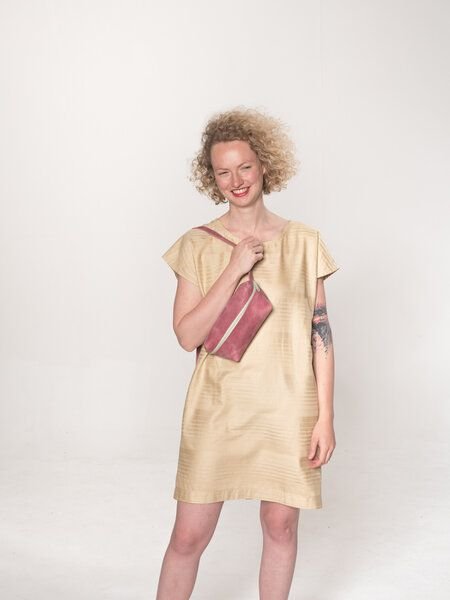 monday market Bauchtasche Luca aus Pull-Up-Leder