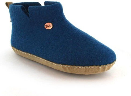 Thumbnail - WoolFit Barfuß-Hüttenschuhe "Yeti" - kuschlig warme Filz-Boots aus 100% Wolle mit selbstformendem Fußbett