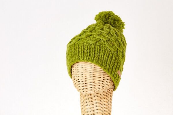 short'n'pietz Schurwollmütze mit Rautenzopfmuster und Bommel