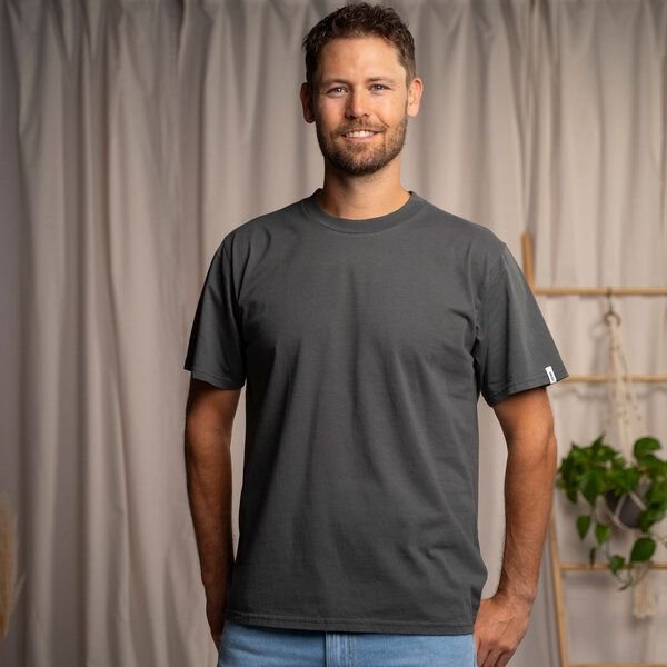 Vresh Clothing Vred - oversized T-Shirt aus Biobaumwolle