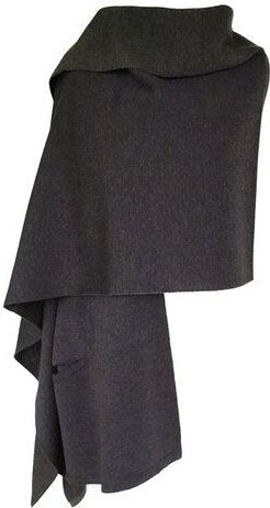 austriandesign.at EIN LochSchal reversibel aus extrafeiner Merinowolle