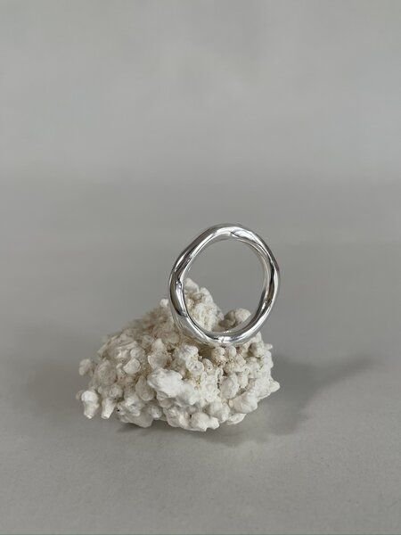 noemvri fashion label Ring Katie