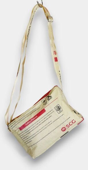 REFISHED fair fashion Tasche 'CROSS BODY' - upcycelte Zementsäcke