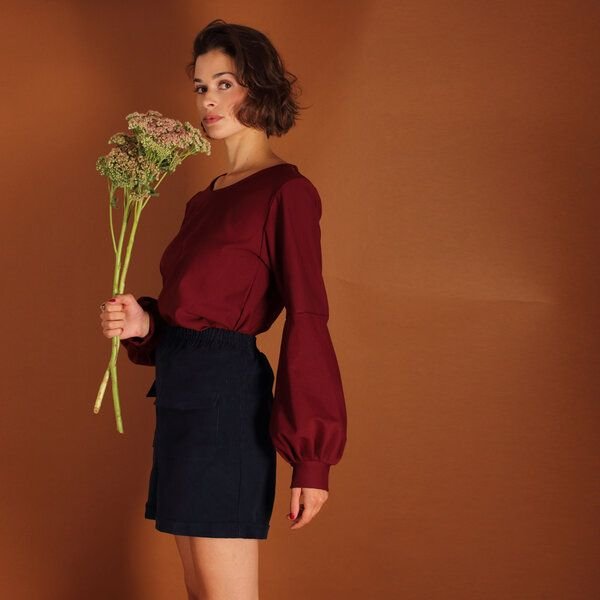 Thumbnail - ManduTrap Blaue Cordshorts Audre Damen aus Bio-Baumwolle kbA mit Taschen – nachhaltig & fair hergestellt