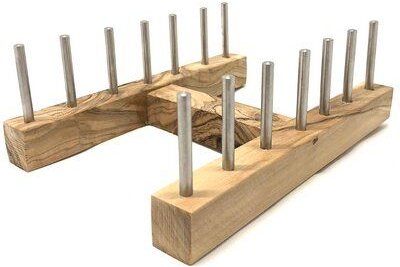 Thumbnail - Olivenholz erleben Bretterständer für bis zu 6 Frühstücksbretter aus Olivenholz