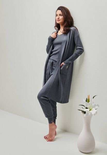 YOU LOOK PERFECT 100% Merino Rippen-Stricktop "Blossom"