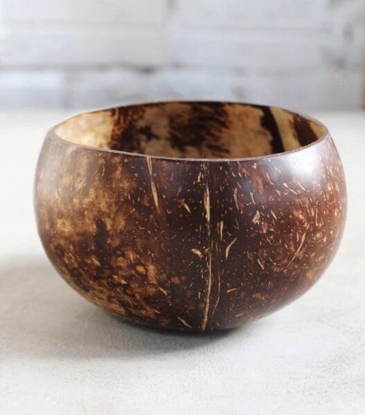 Balu Bowls Smooth Coconut Bowl handgefertigt
