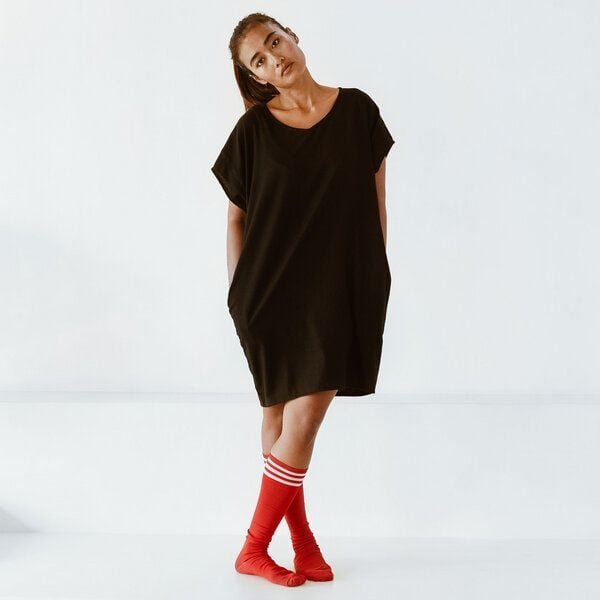 The Driftwood Tales Weit geschnittenes Baumwoll-/Leinenkleid mit zwei Seitentaschen