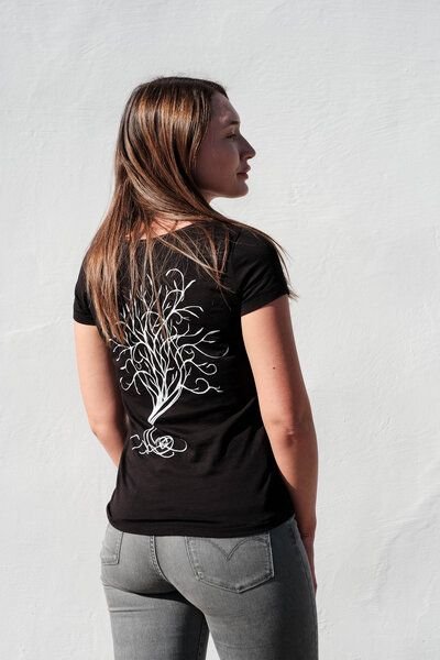 Diamond-Army Nachtschwarzes Shirt mit Baumdesign