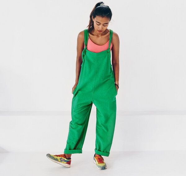 The Driftwood Tales Bequeme, geräumige Baumwoll / Leinen / Viskose Latzhose mit Seitentaschen