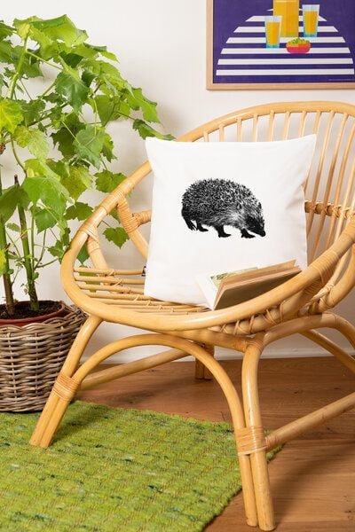 Hirschkind Bio-Kissenbezug 'Igel' weiß mit schwarzem Druck 40*40 cm