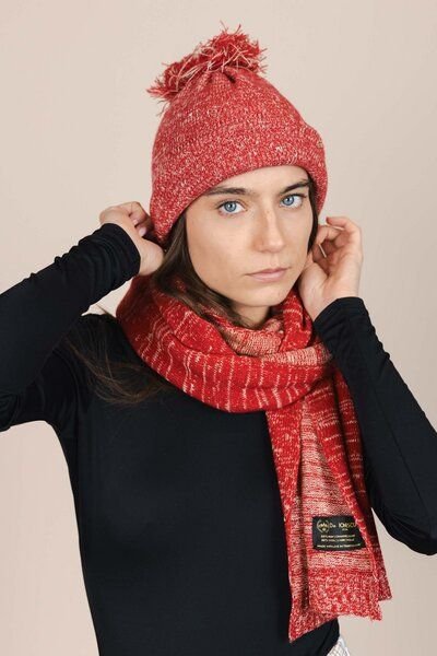 De IONESCU Winter Bommelmütze aus Hanf und Wolle - Unisex