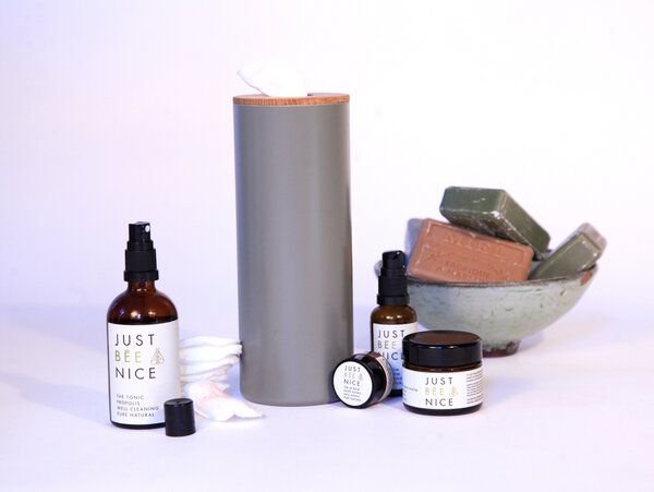 werkvoll by Lena Peter Nachhaltiger Badmülleimer FIRE - Upcycling Feuerlöscher