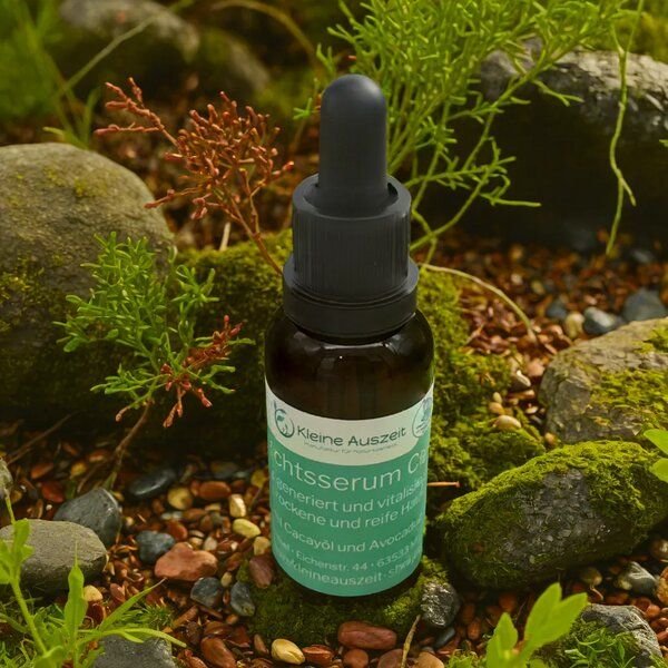 Kleine Auszeit Manufaktur Gesichtsserum Cacay – vitalisierend und regenerierend für trockene und reife Haut