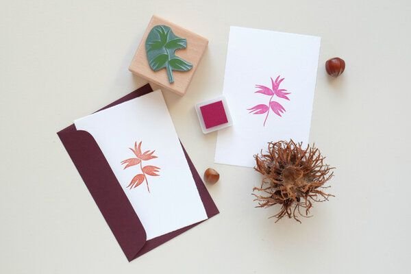 STUDIO KARAMELO STEMPEL HAGEBUTTE, HASELNUSS, verschiedene Motive