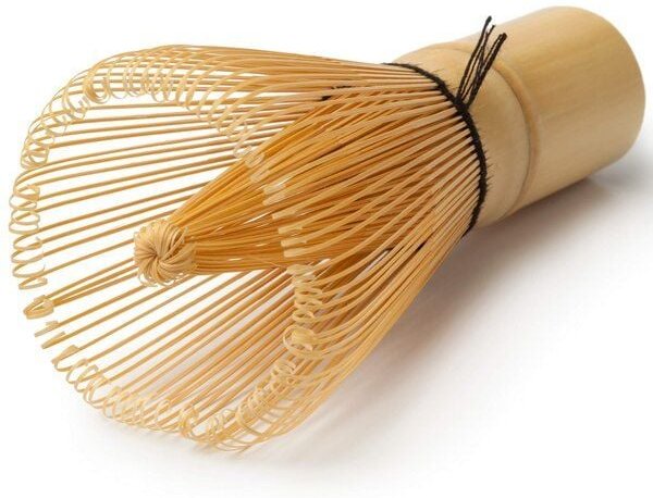 Matcha Passion Matchabesen "Chasen" aus weißem Bambus