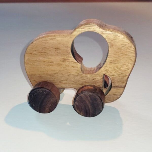 BAGHI Rollspielzeug aus upcycling Akazienholz