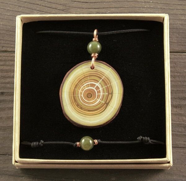 Naturlieb Schmuckset Element Wasser - Lärchenholz Amulett und Armband