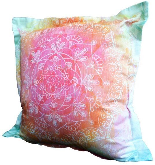 The Spirit of OM Kissenbezug Faszination rainbow, div. Größen