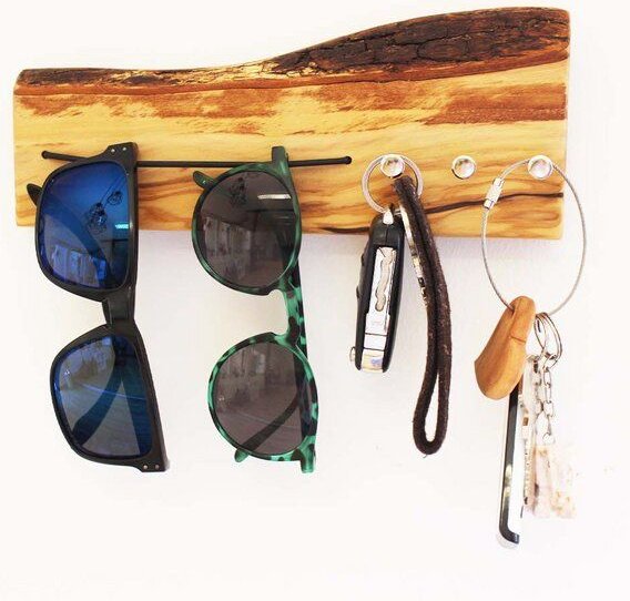 Mitienda Shop Schlüsselbrett aus Holz mit Brillenhalter