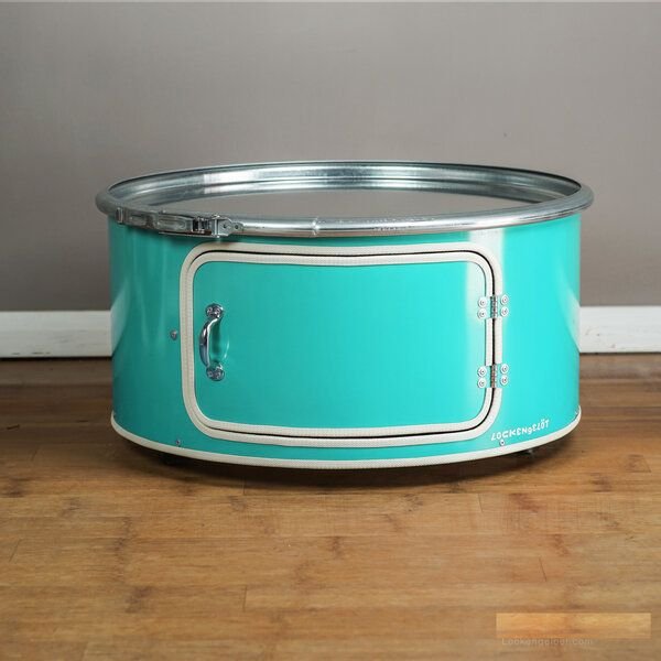 Lockengelöt Little Bob mit Tür - Couchtisch aus einem Hamburger Ölfass