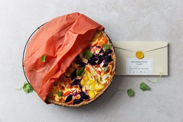 Thumbnail - TOFF & ZÜRPEL® Manufaktur EXTRA LARGE (56 x 48 cm) Bio-Bienenwachstuch