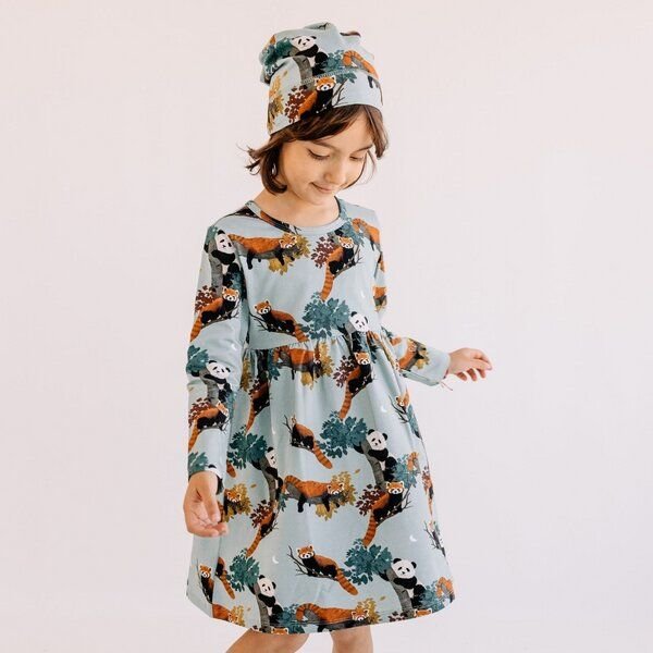Kinderkleid GOTS zertifiziert, 95% Bio-Baumwolle, blau, „Panda Friends“, Allover-Muster, Langarm – Walkiddy