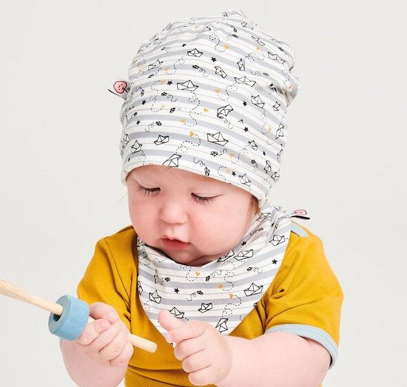 Cheeky Apple Wendbares Dreieckstuch "Goldschiffchen" aus Bio-Baumwolle