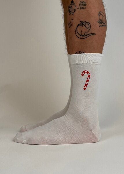 ettics STUDIO sock embroidery candy cane