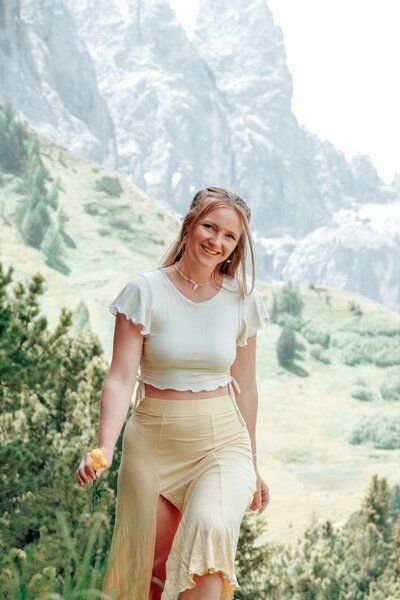 Vivien Joy Farrah Crop T-shirt mit Schmetterlingsärmel