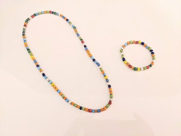 Thumbnail - PEARLS OF AFRICA Set: Halskette und Armband aus bunten afrikanischen Glasperlen „MURANO“