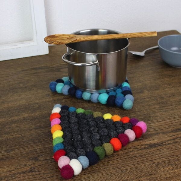 Mitienda Shop Topfuntersetzer aus Filz Dreieck