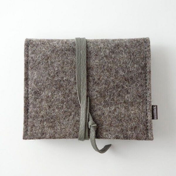 matilda k. manufaktur Schmuckaufbewahrung 'schmucknest' groß aus Wollfilz braun 'alice'